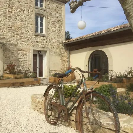 Semesterbostad Domaine Chamarel Saint-Paulet-de-Caisson