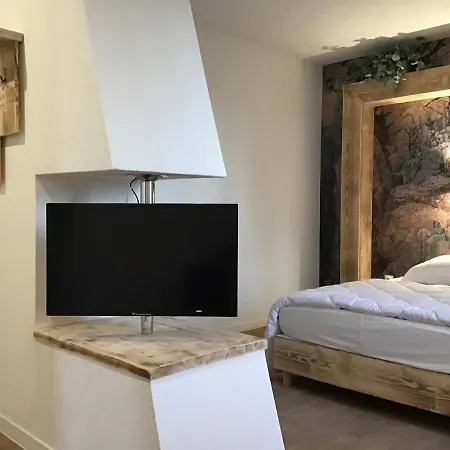 Domaine Chamarel Saint-Paulet-de-Caisson