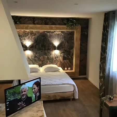 Hébergement de vacances Domaine Chamarel Saint-Paulet-de-Caisson