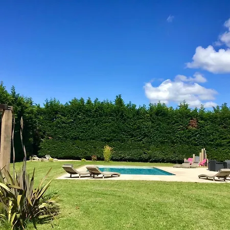 Domaine Chamarel * Saint-Paulet-de-Caisson