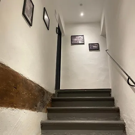 Domaine Chamarel Hébergement de vacances Saint-Paulet-de-Caisson